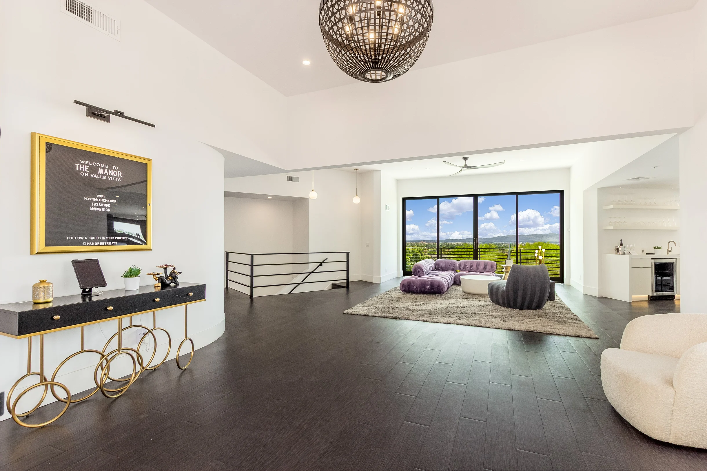 Manor on Valle Vista #184