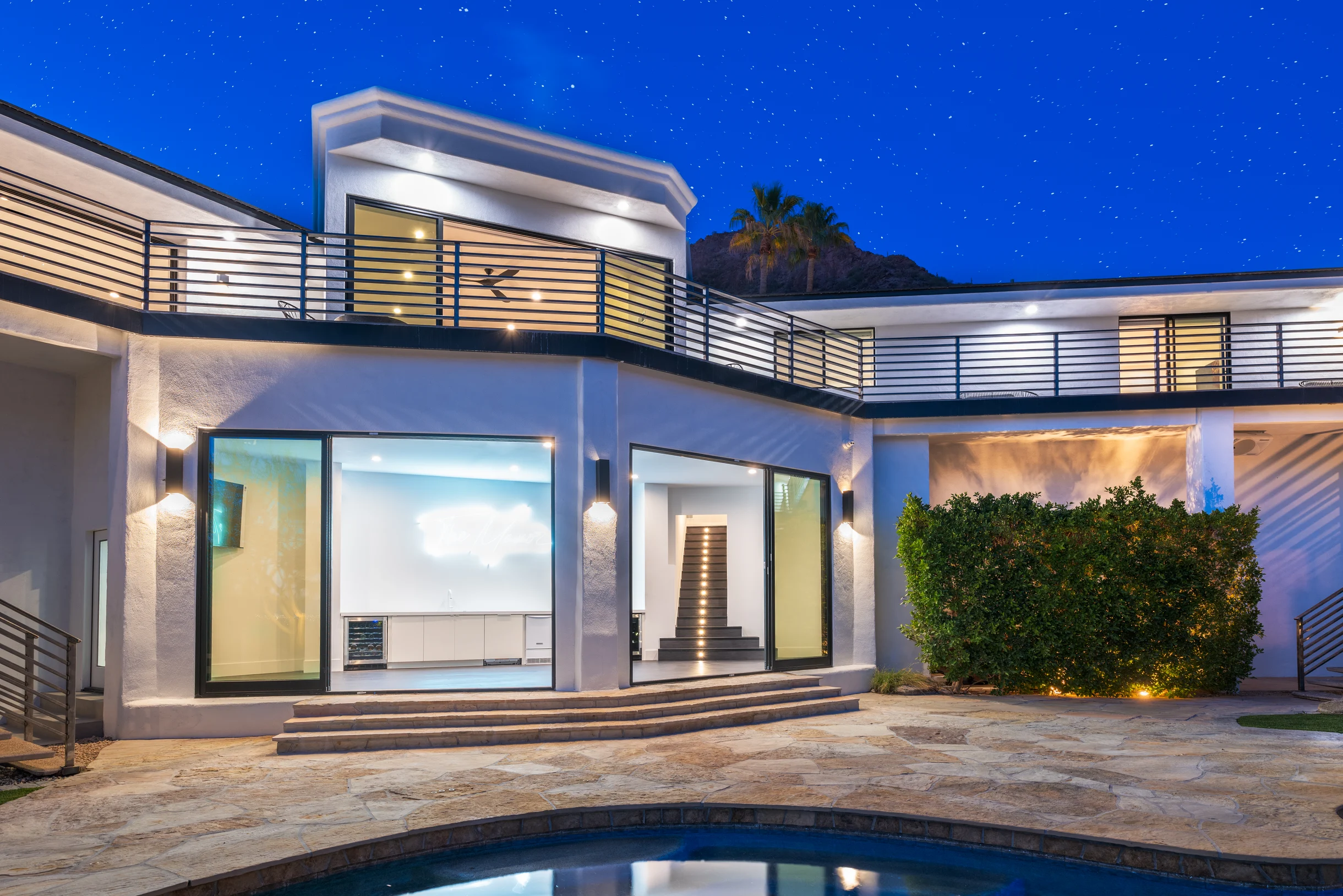 Manor on Valle Vista #257