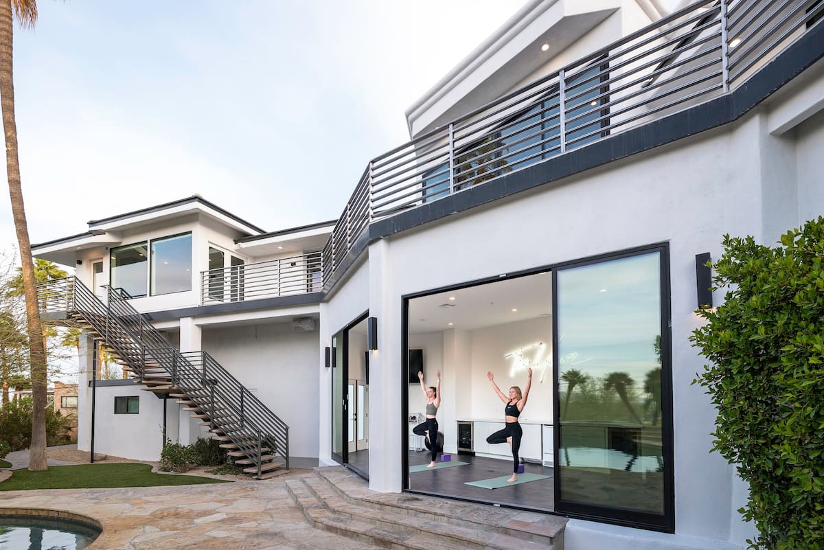 Manor on Valle Vista #247