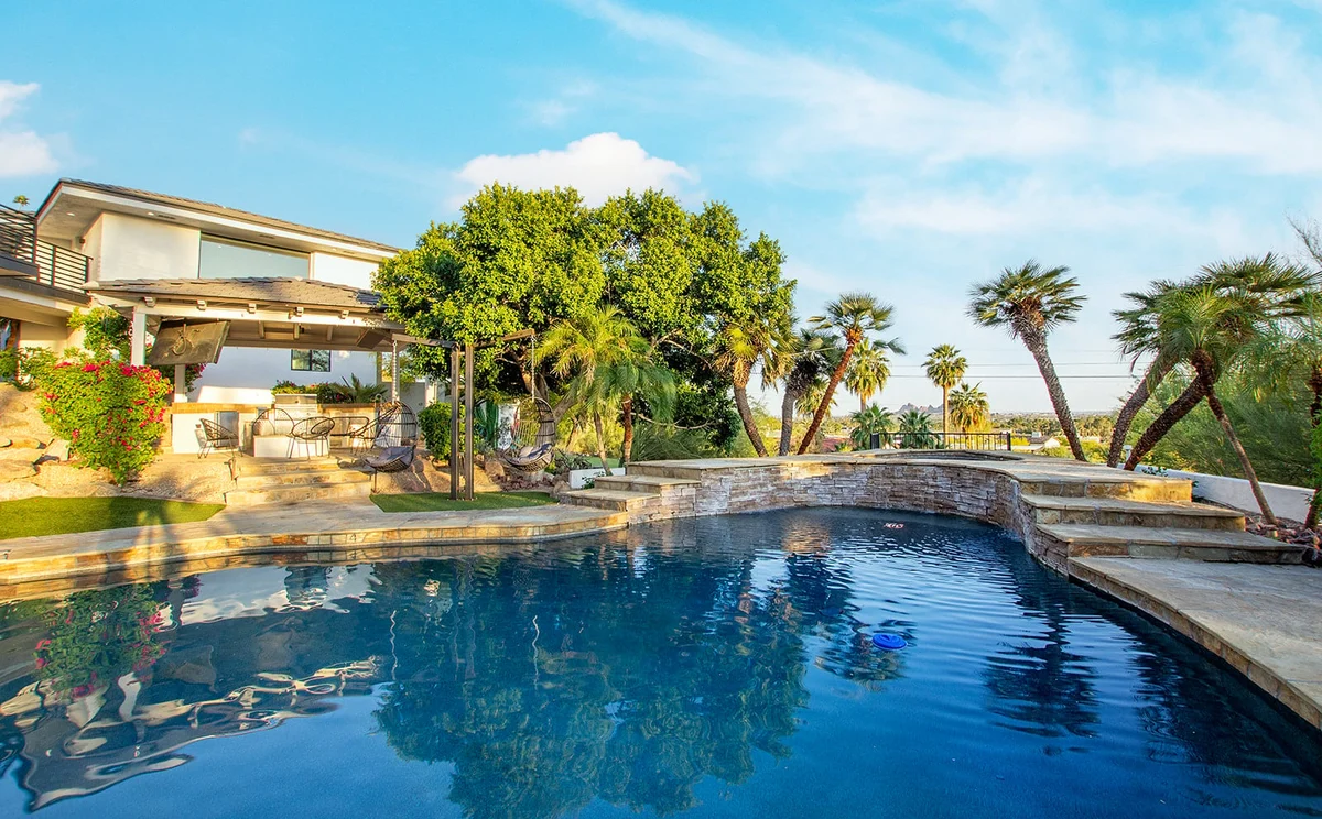 Manor on Valle Vista #226
