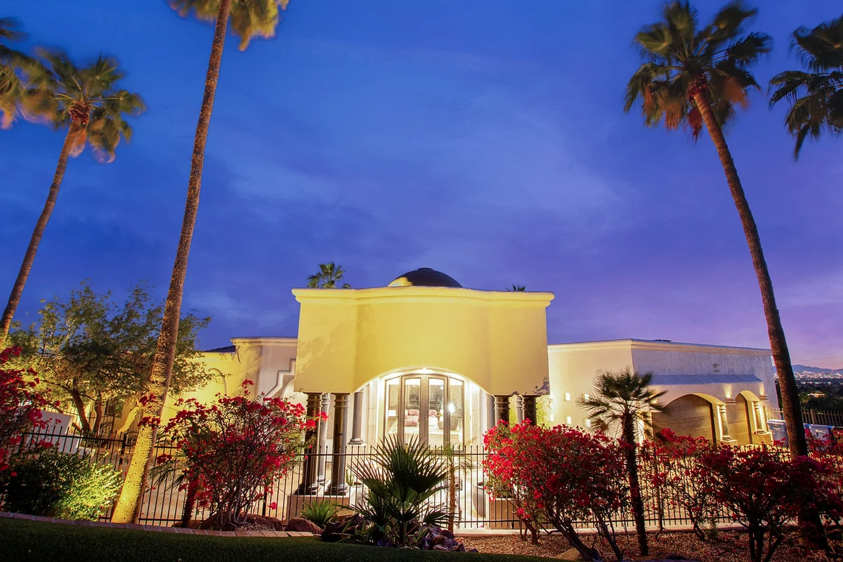 Manor on Valle Vista #234