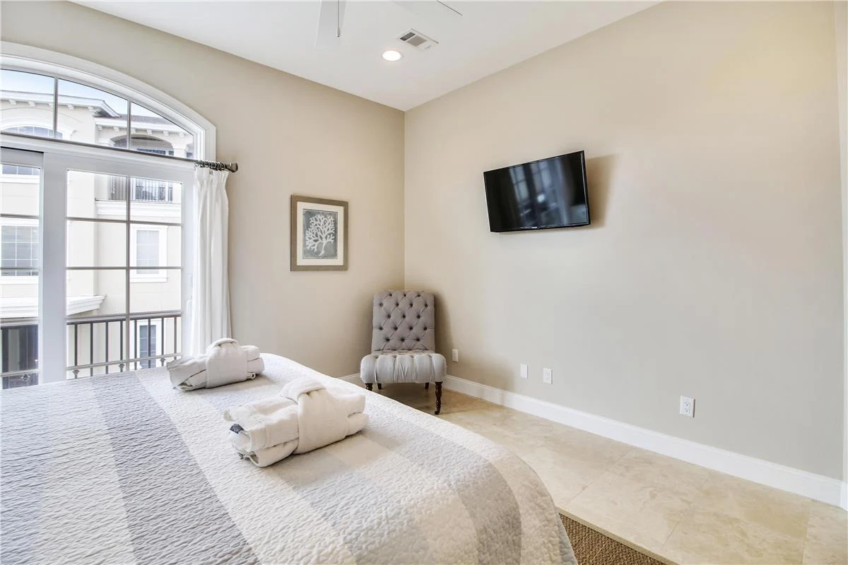 31 Singleton Beach Place #68