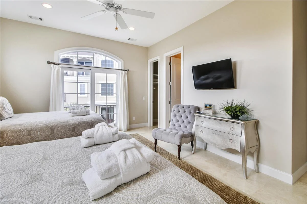31 Singleton Beach Place #93