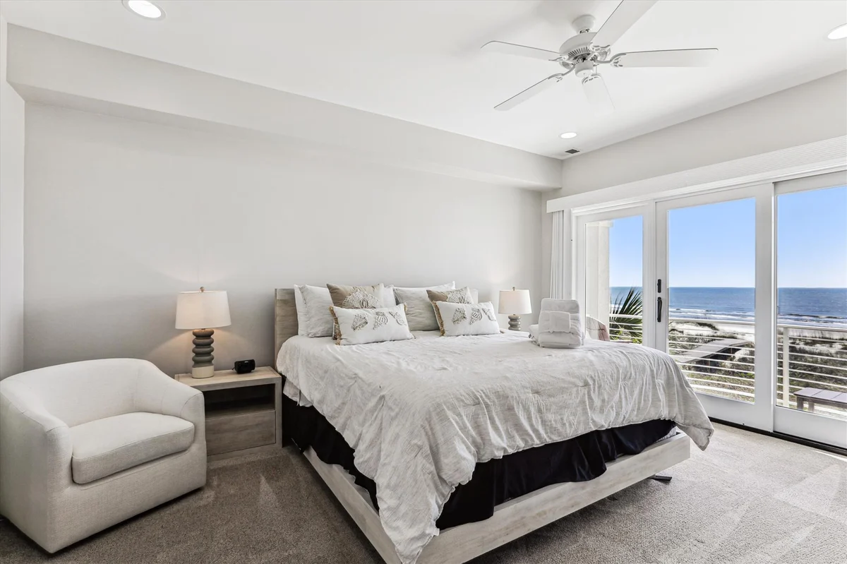 9 Singleton Beach Place #101