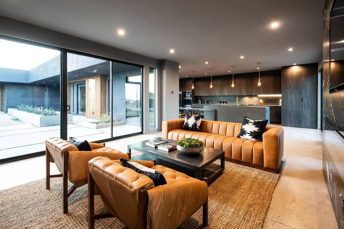 Warren Vista 2 - Black C-House #64