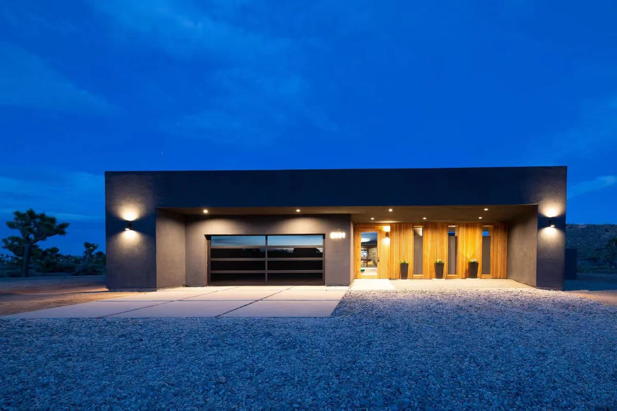 Warren Vista 2 - Black C-House #41