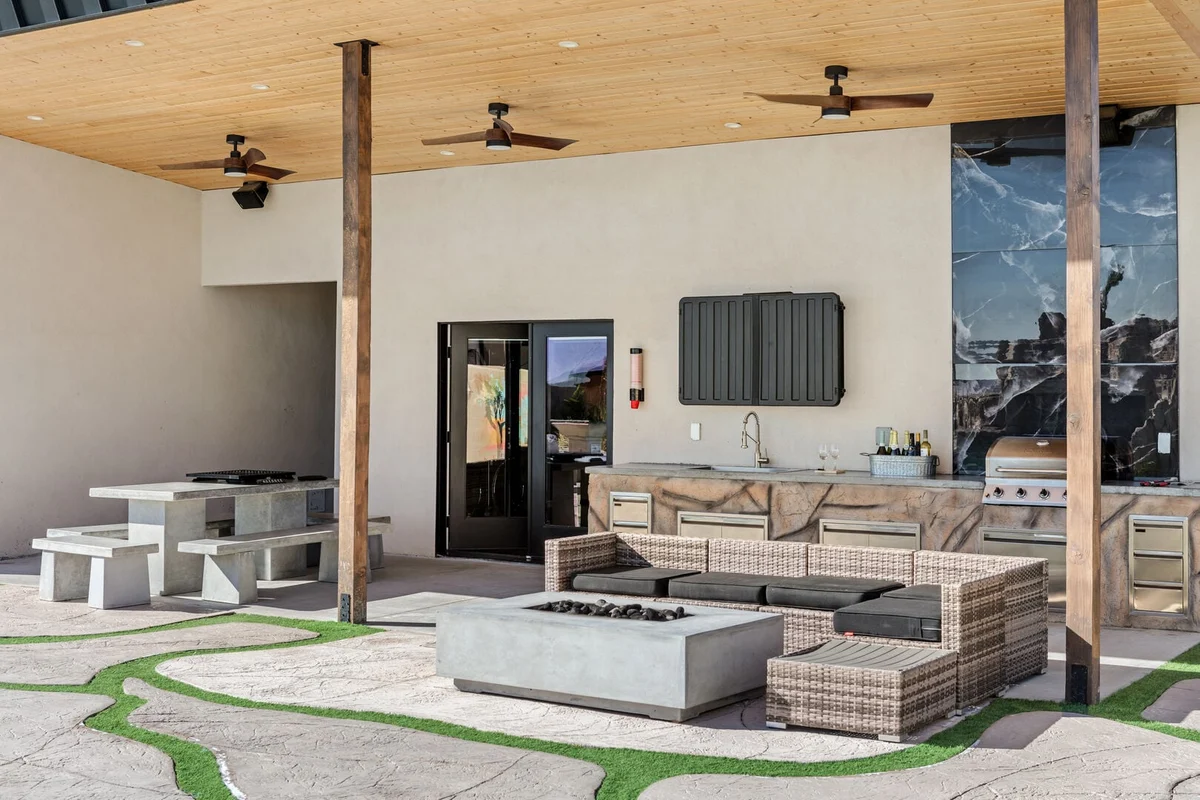 Border - Joshua Tree Resort #136