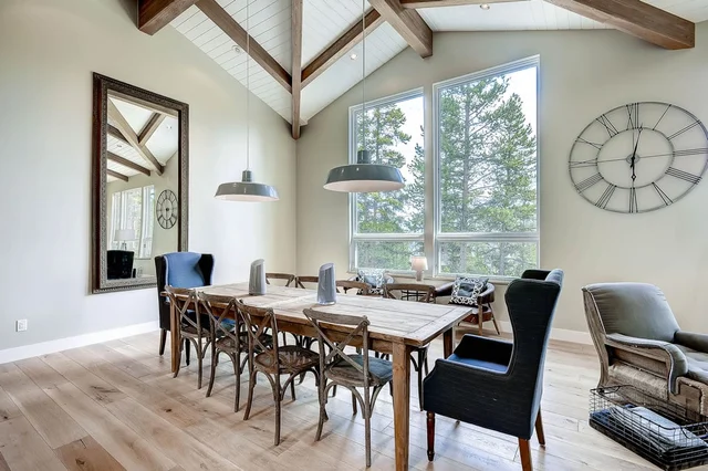 Sunrise Ski Haus #102