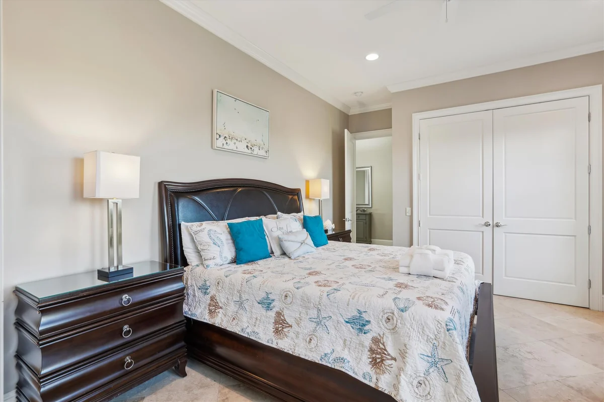 27 Singleton Beach Place #109