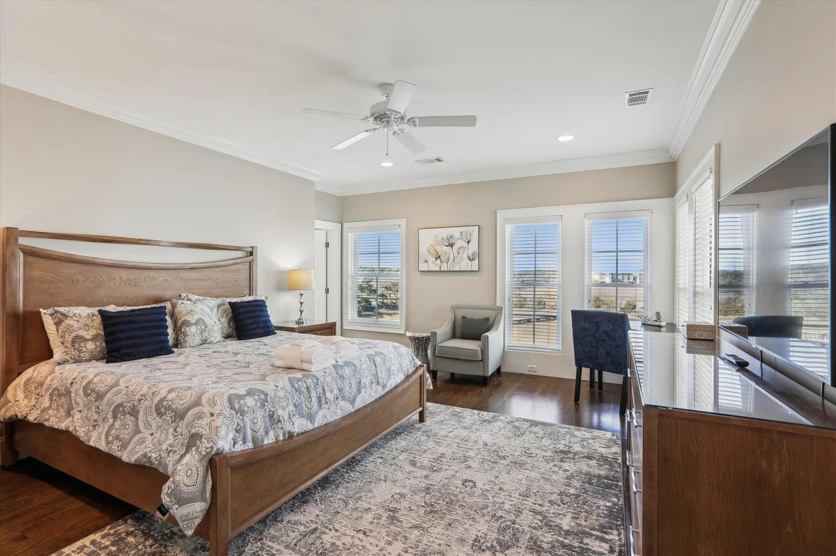 27 Singleton Beach Place #126