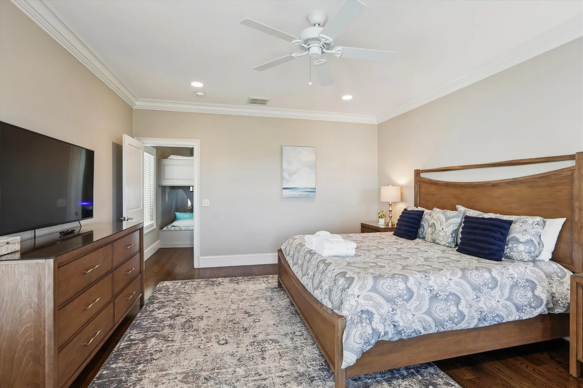 27 Singleton Beach Place #99