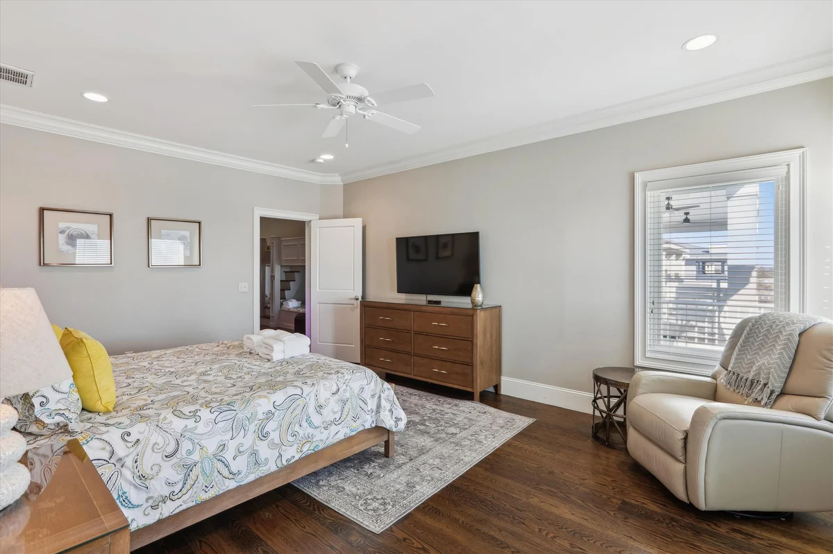 27 Singleton Beach Place #134