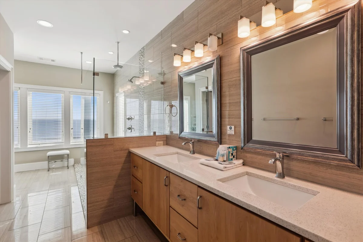 27 Singleton Beach Place #130