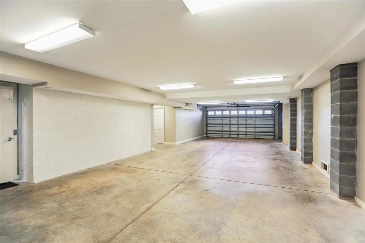 27 Singleton Beach Place #128