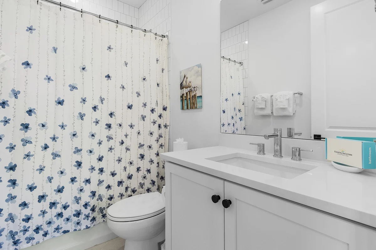 118 Luxury 4 Bed w/ Den 4.5 Bath | Heated Pool & Spa #40