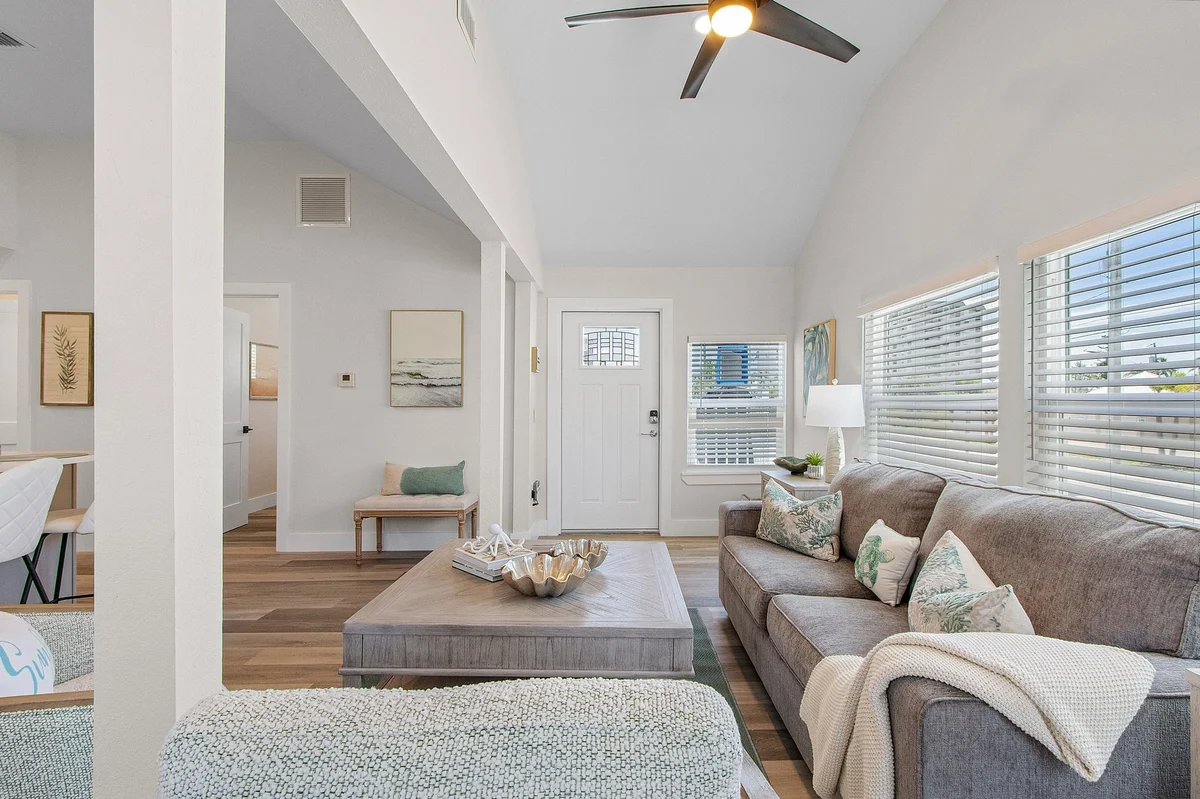 2633 Coconut Sunsets Entire Duplex: Pool, Balconies & Near Beach #55