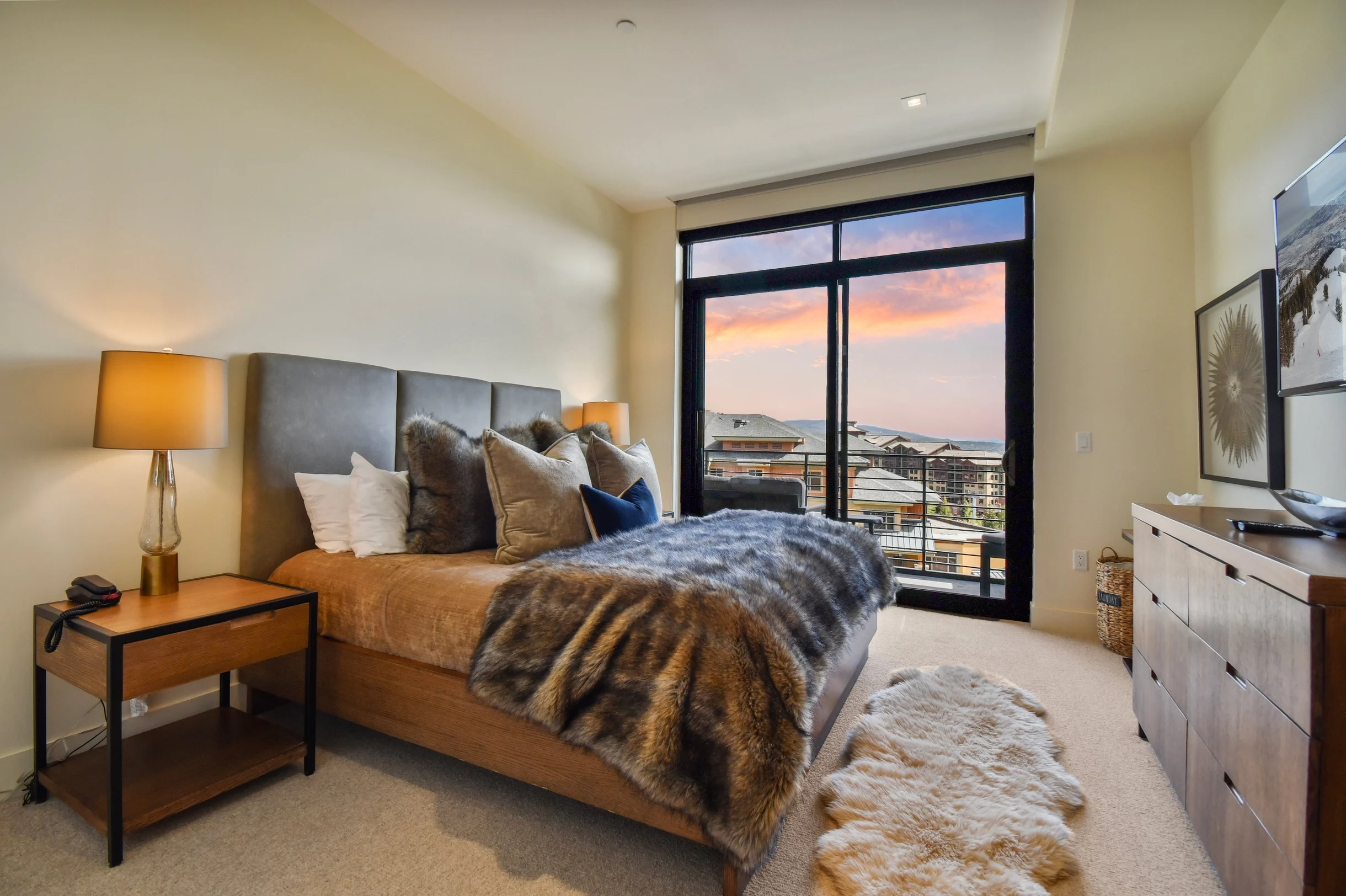 Penthouse at The Lift 606 #64
