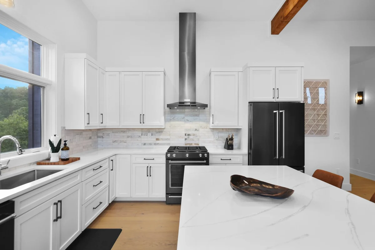 Mountain View Manor #114