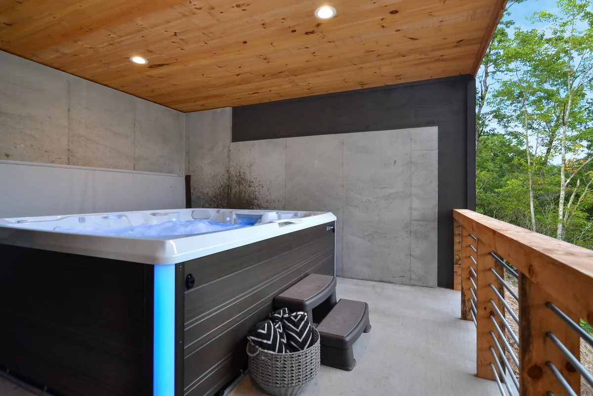 Mountain View Manor #86