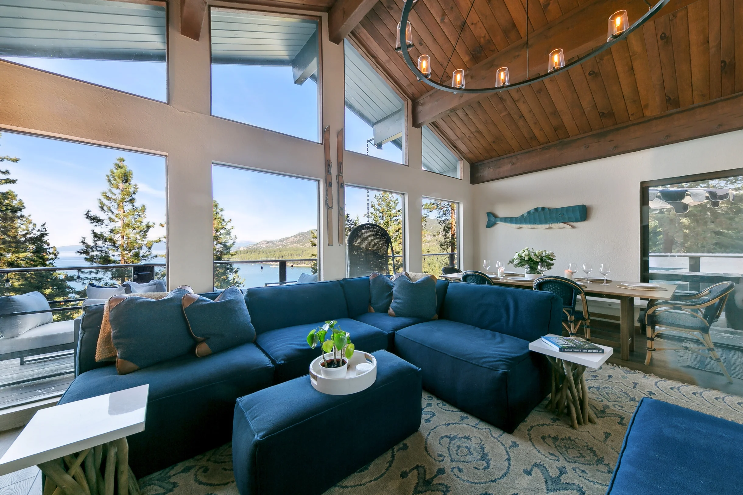 Heavenly lakeview home with hot tub and large kitchen Luxe42 #77