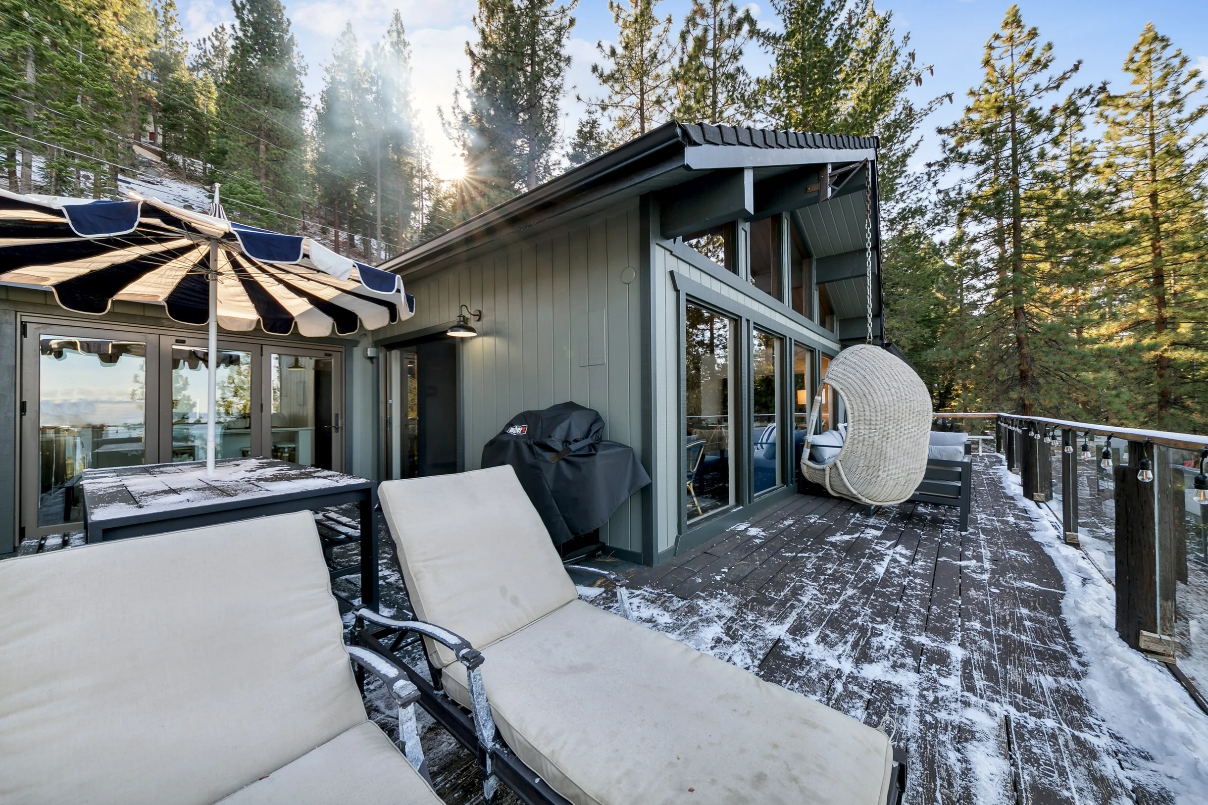Heavenly lakeview home with hot tub and large kitchen Luxe42 #102