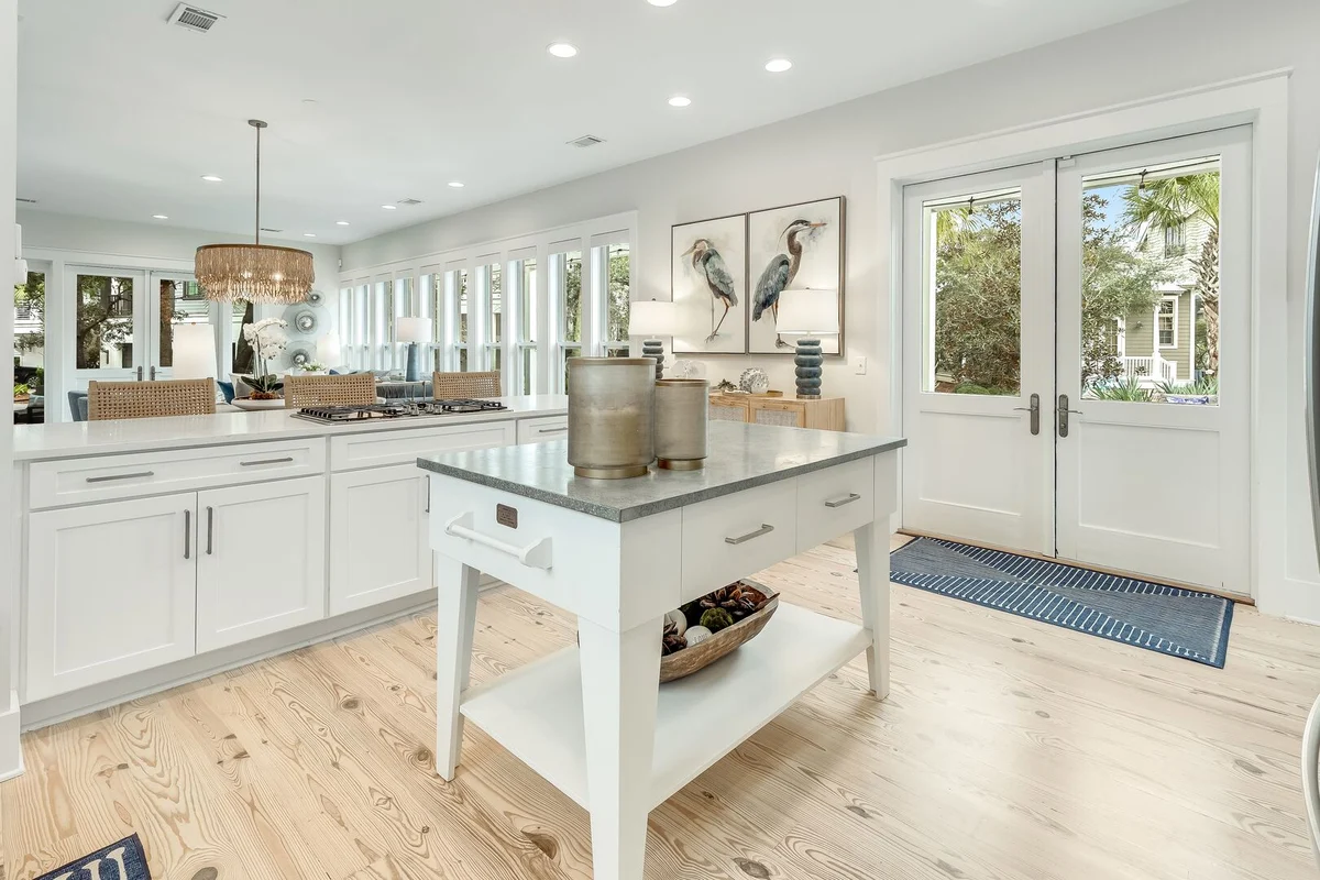Coastal Corner Cottage #136