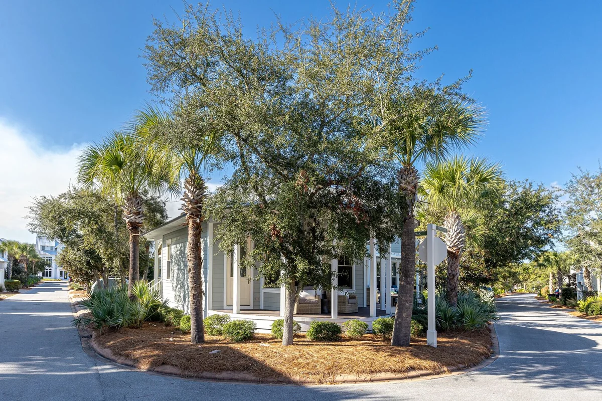 Coastal Corner Cottage #95