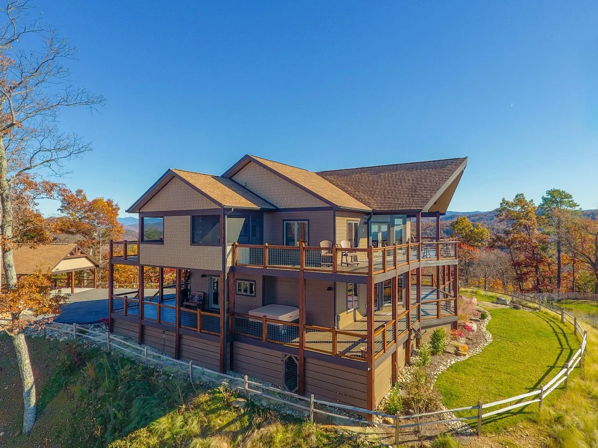 Elevated Living #64