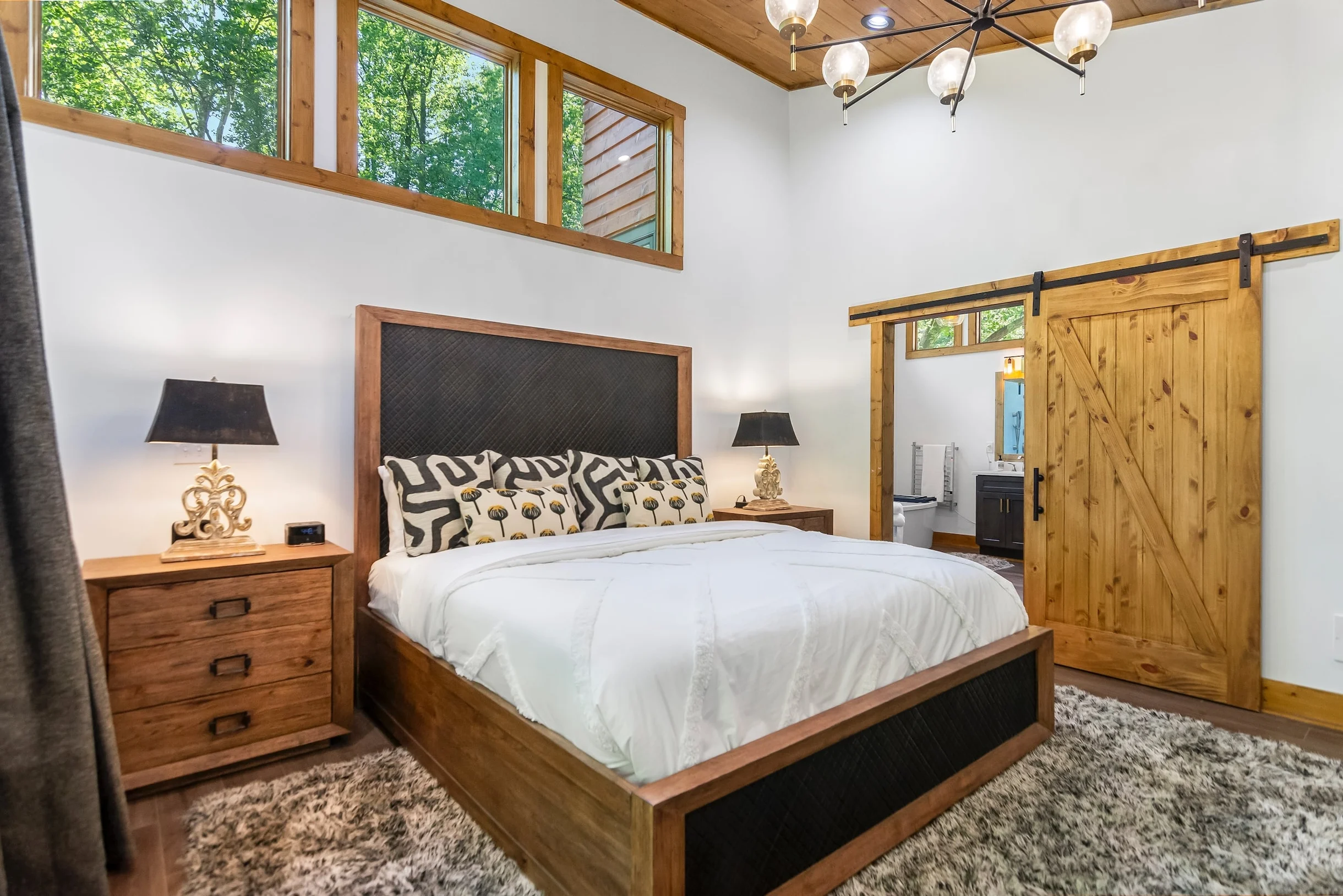 Creekside Manor #104