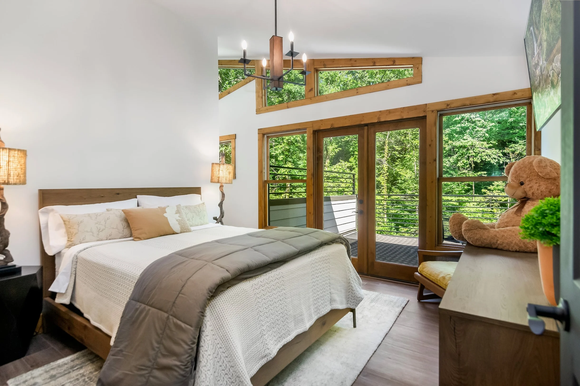Creekside Manor #124