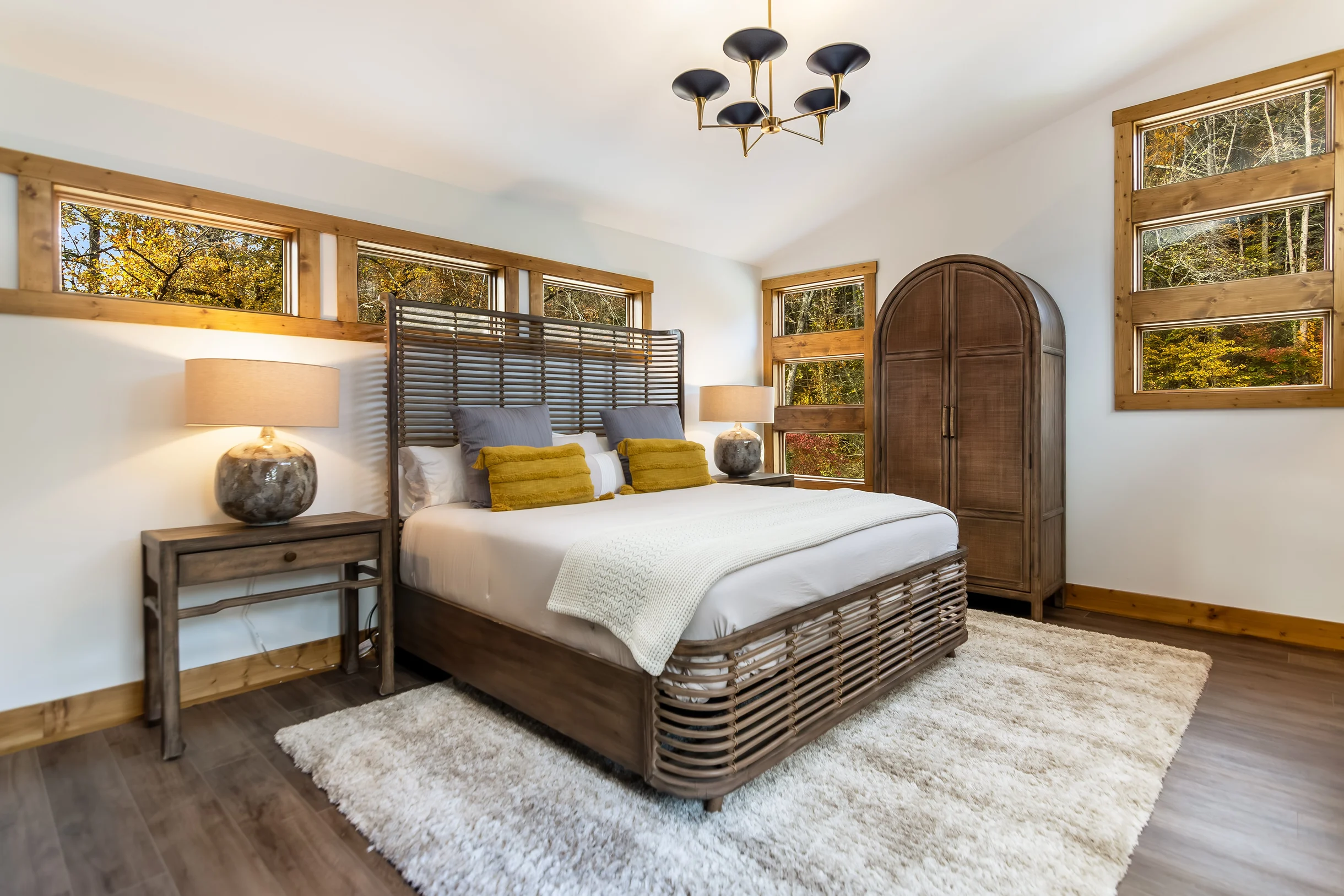 Creekside Manor #128