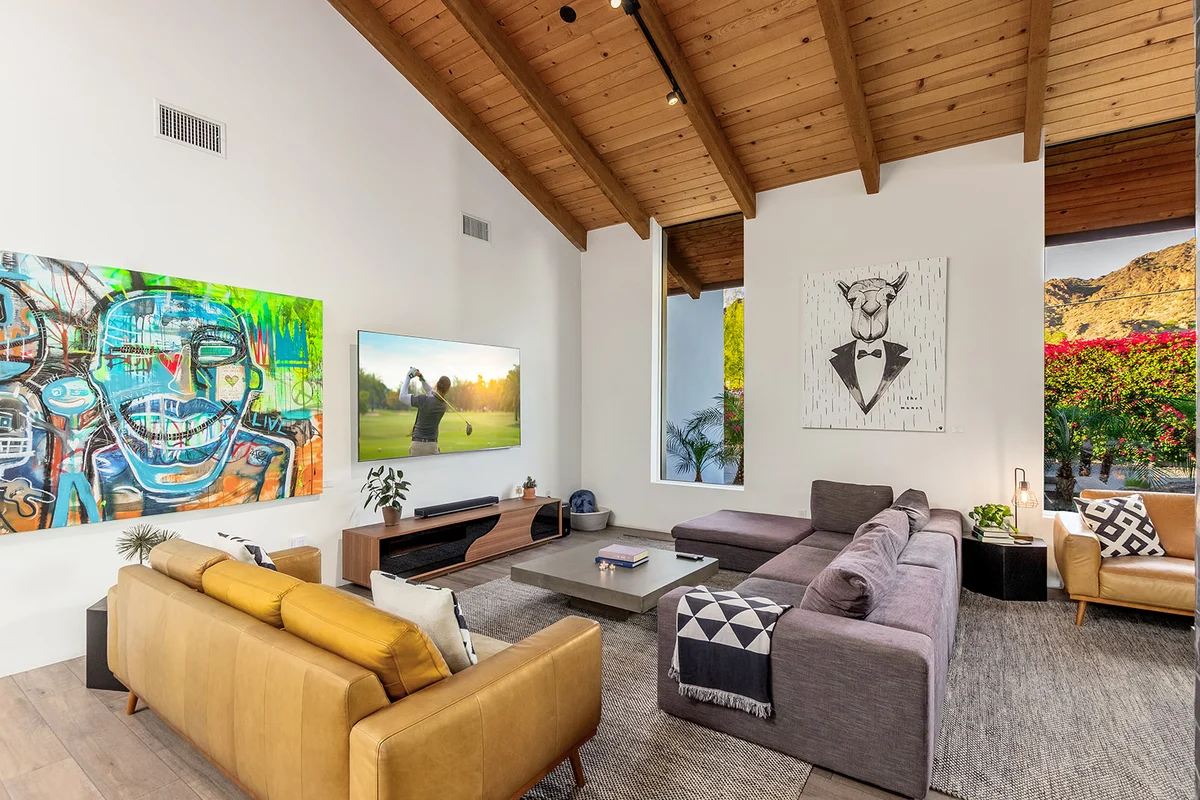Manor on Camelback #124