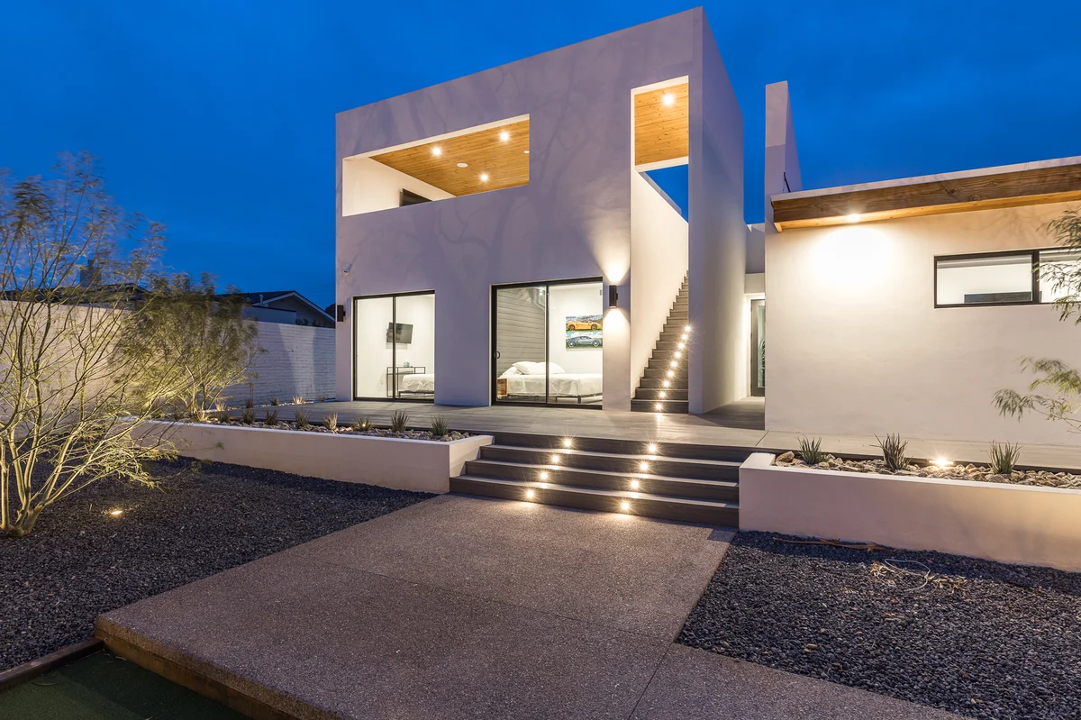 Manor on Camelback #225