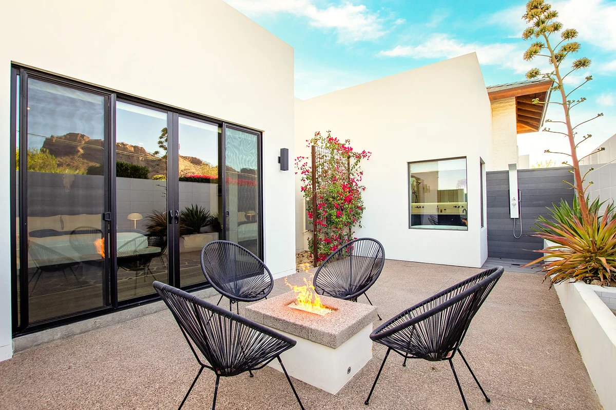 Manor on Camelback #209