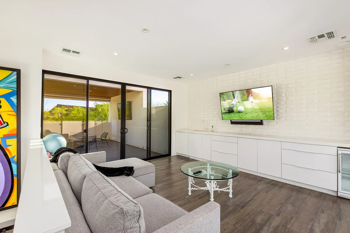 Manor on Camelback #165