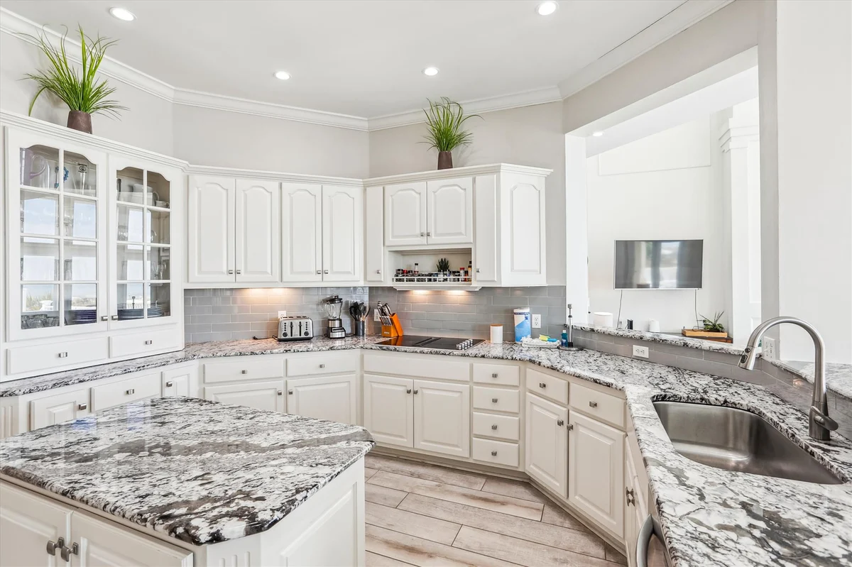 12 Collier Beach Road #82