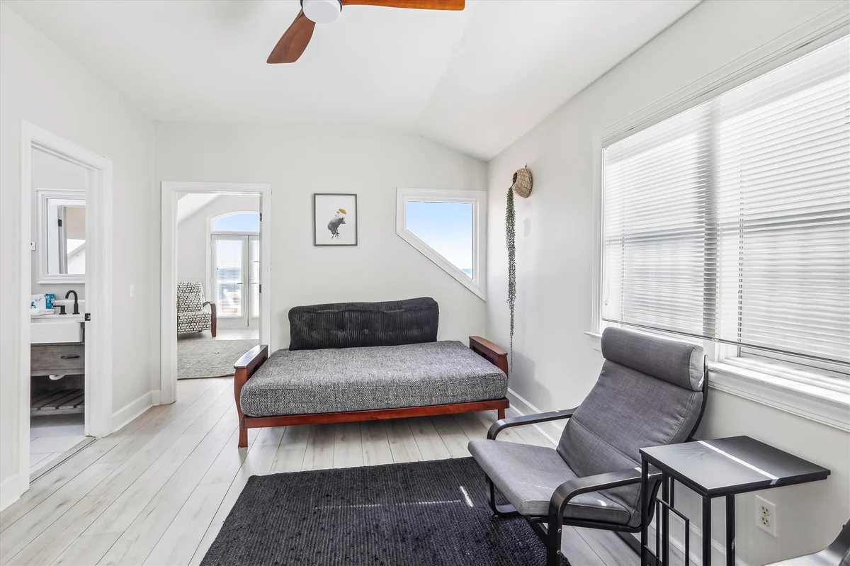 12 Collier Beach Road #105