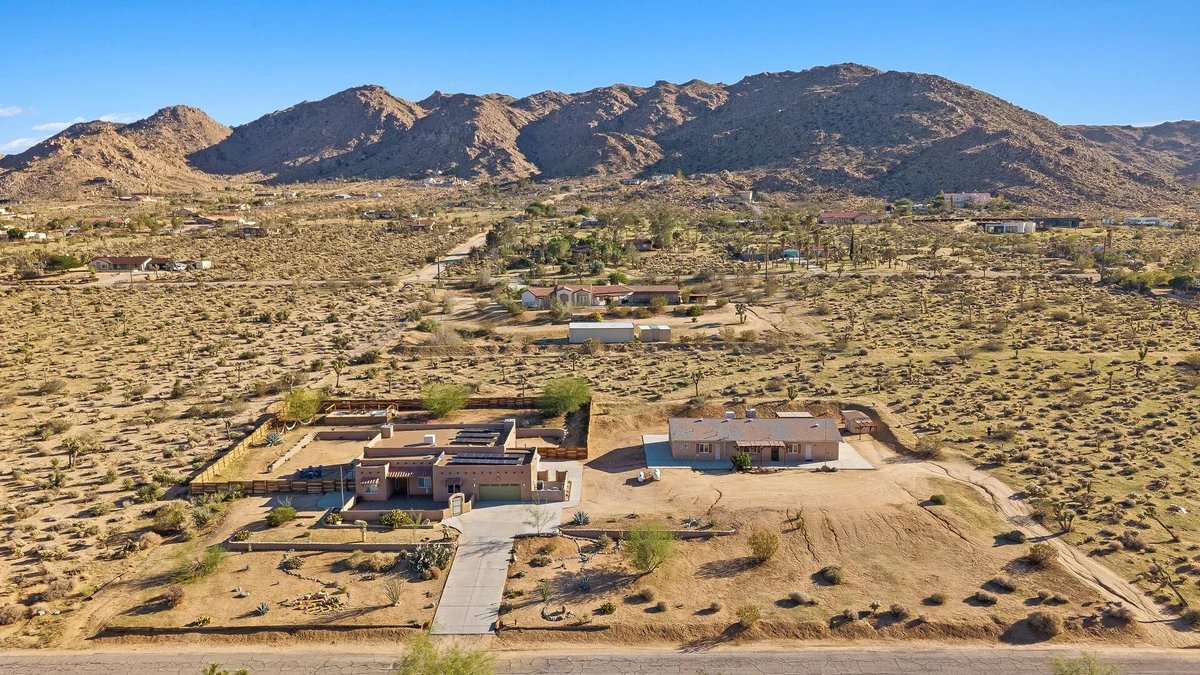 Pueblo Trail - Pueblo Villa #44