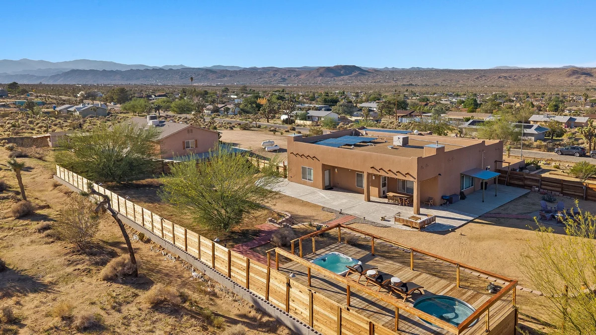 Pueblo Trail - Pueblo Villa #35
