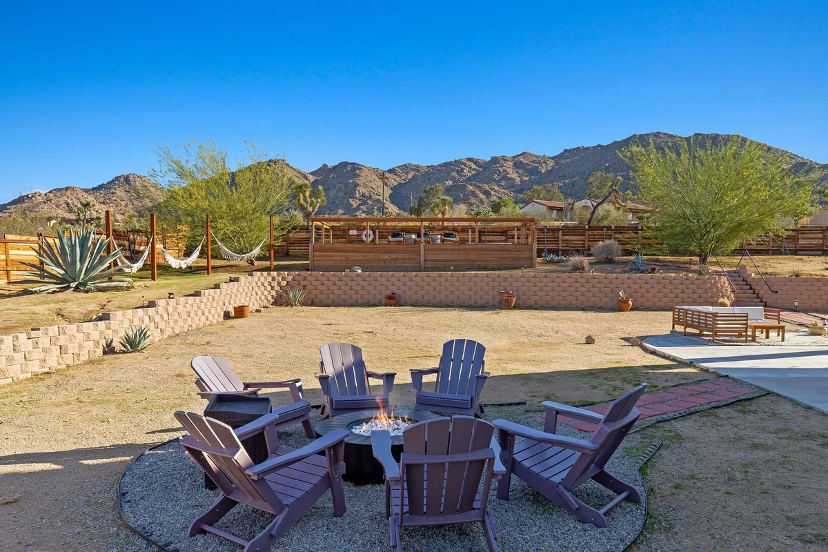 Pueblo Trail - Pueblo Villa #74