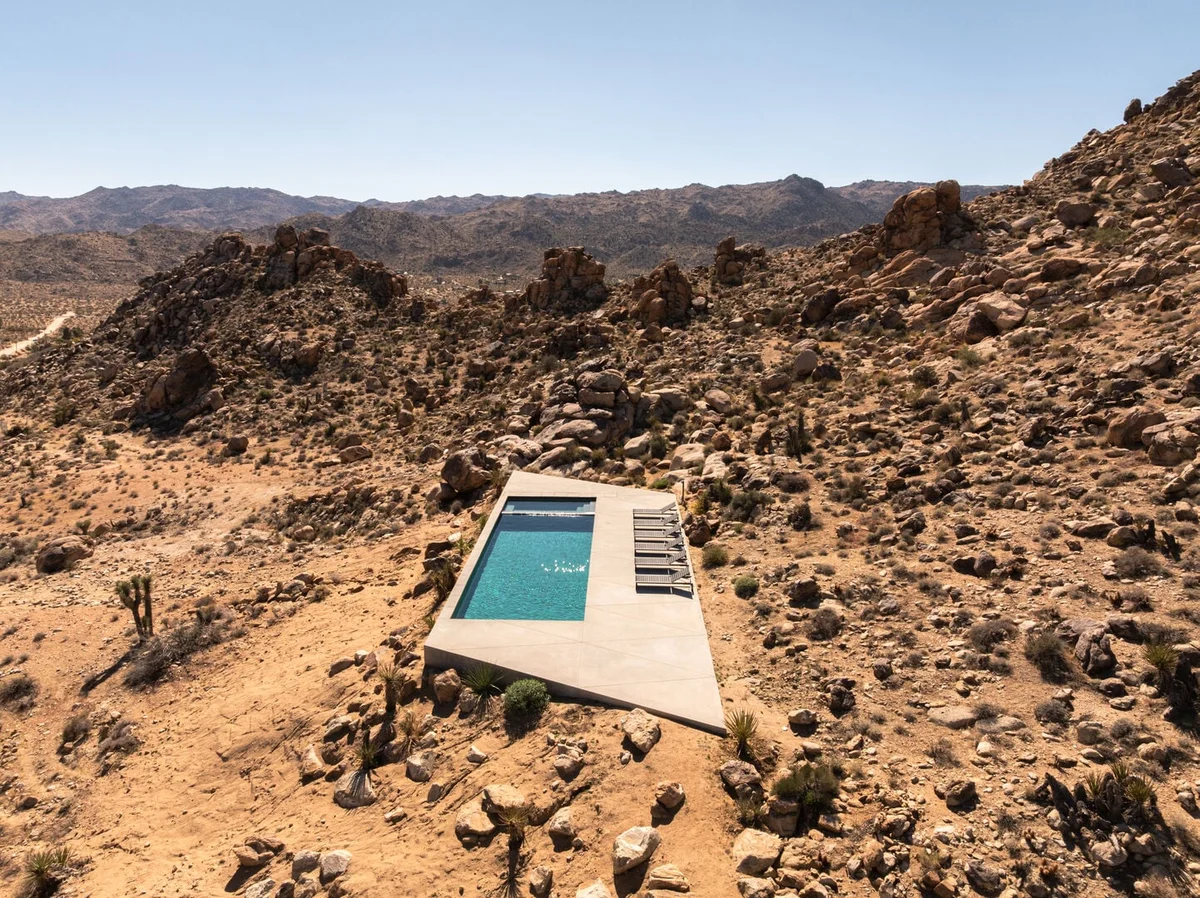 Desert Shadows 1 - Shadow House #57