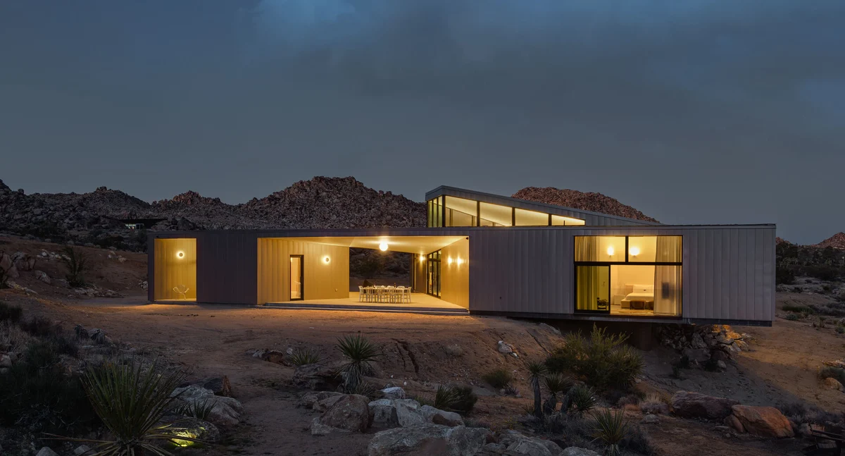 Desert Shadows 1 - Shadow House #77