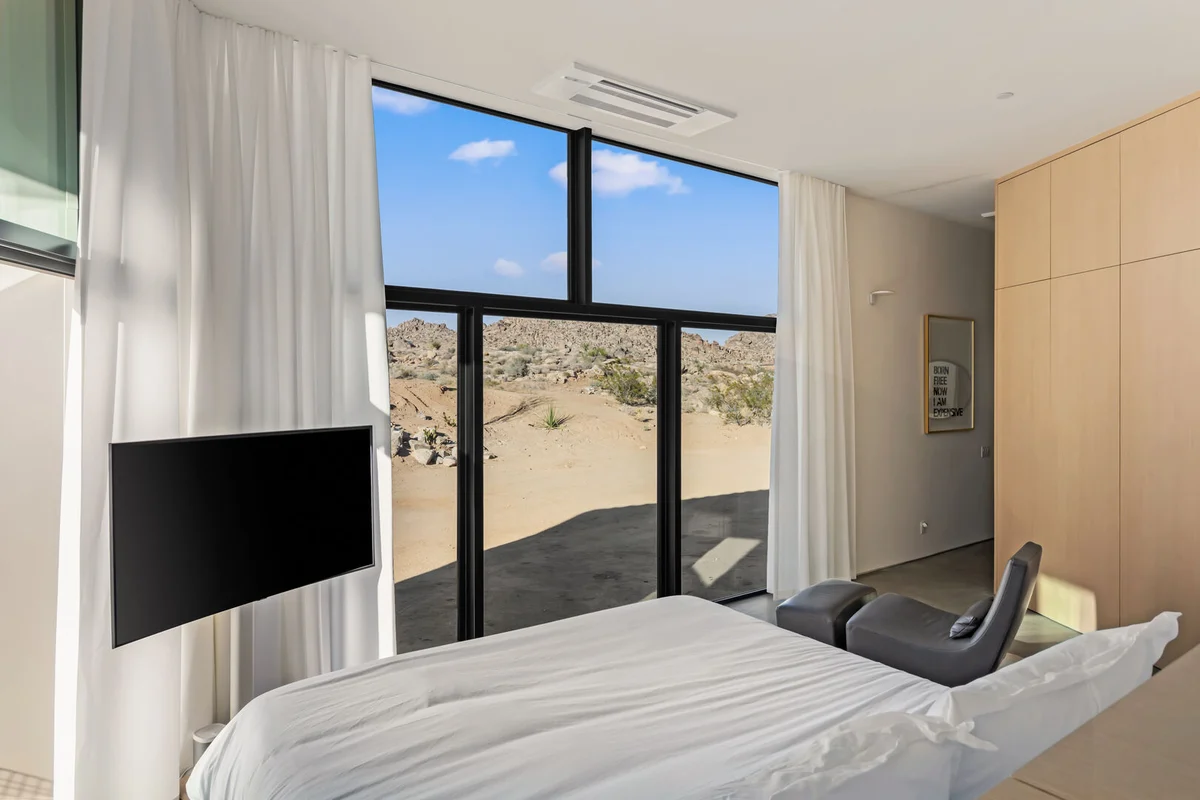 Desert Shadows 1 - Shadow House #105