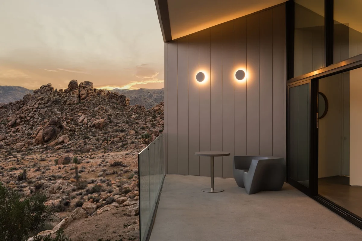 Desert Shadows 1 - Shadow House #99
