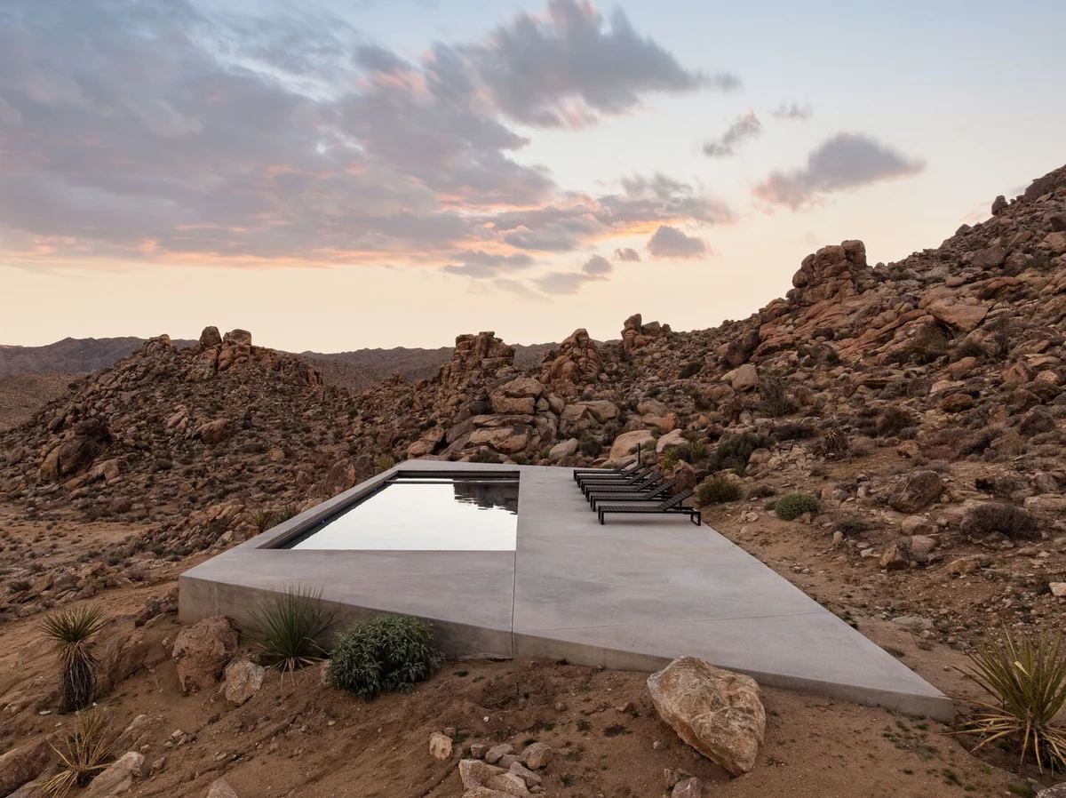 Desert Shadows 1 - Shadow House #62