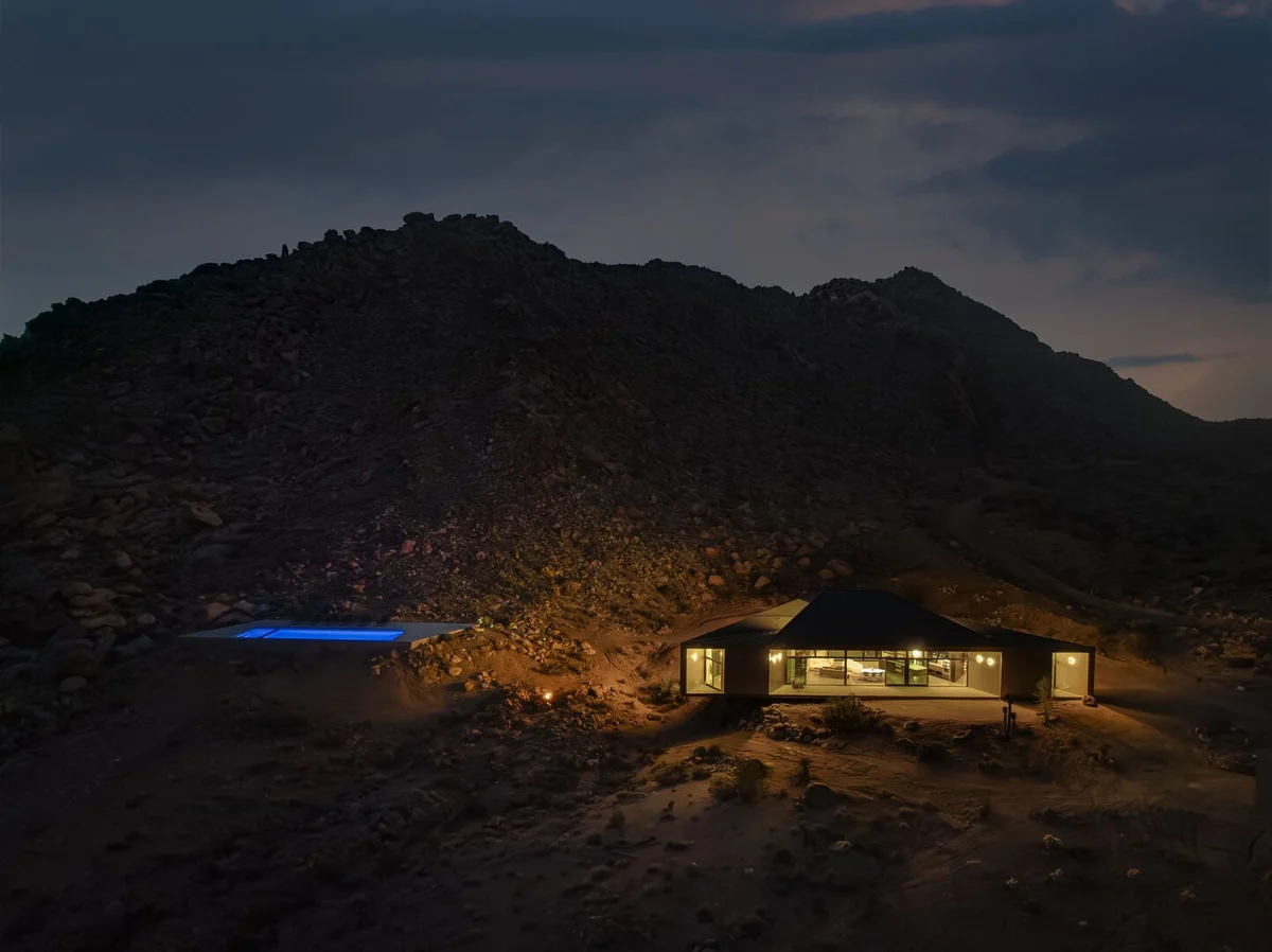 Desert Shadows 1 - Shadow House #69