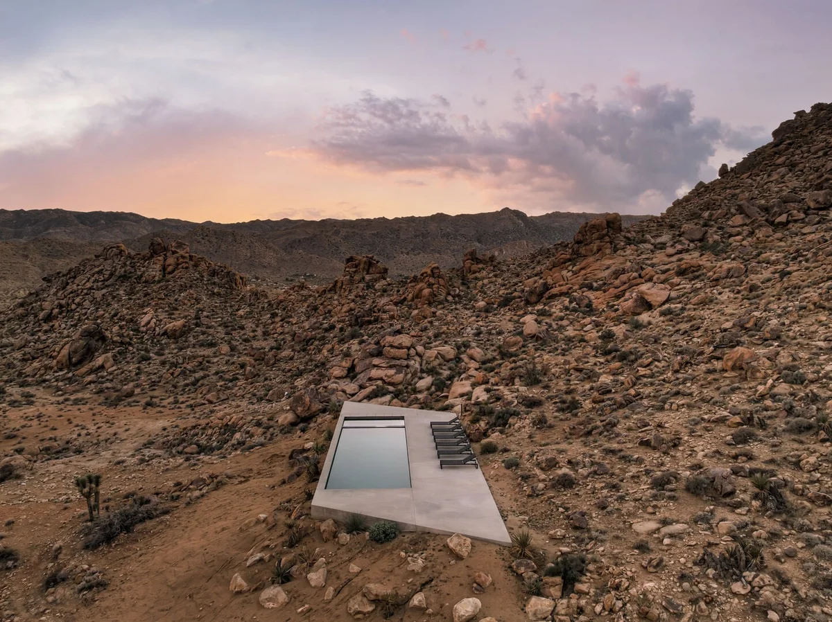 Desert Shadows 1 - Shadow House #104