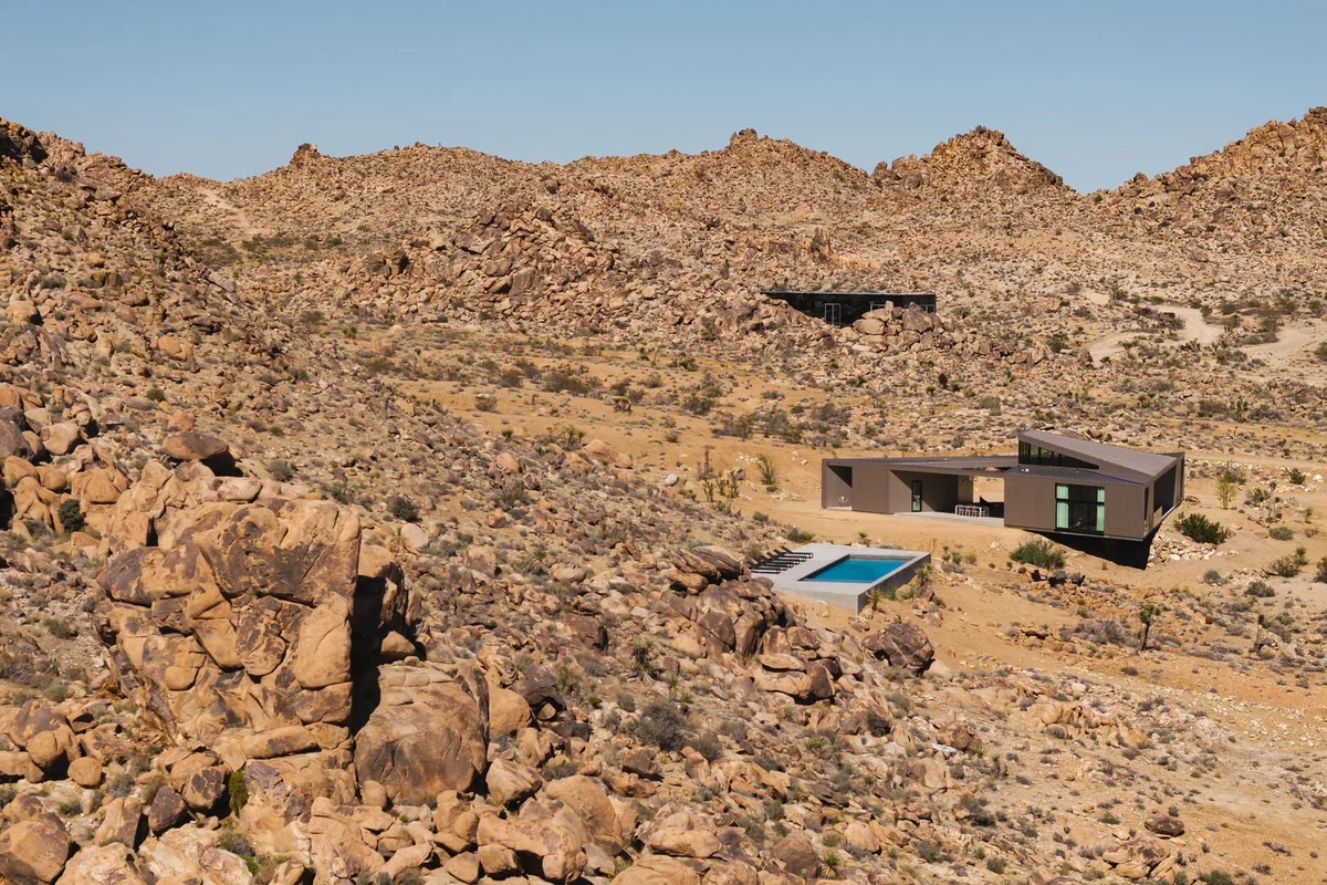 Desert Shadows 1 - Shadow House #54