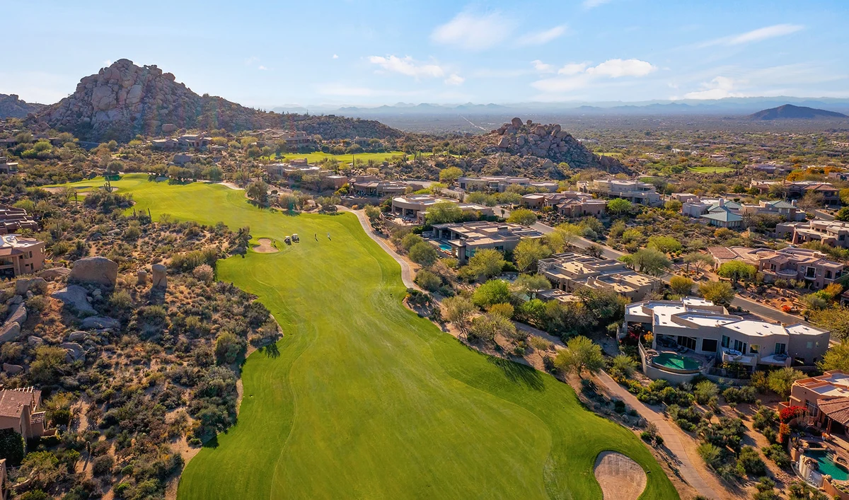 Home in Scottsdale property photo 2
