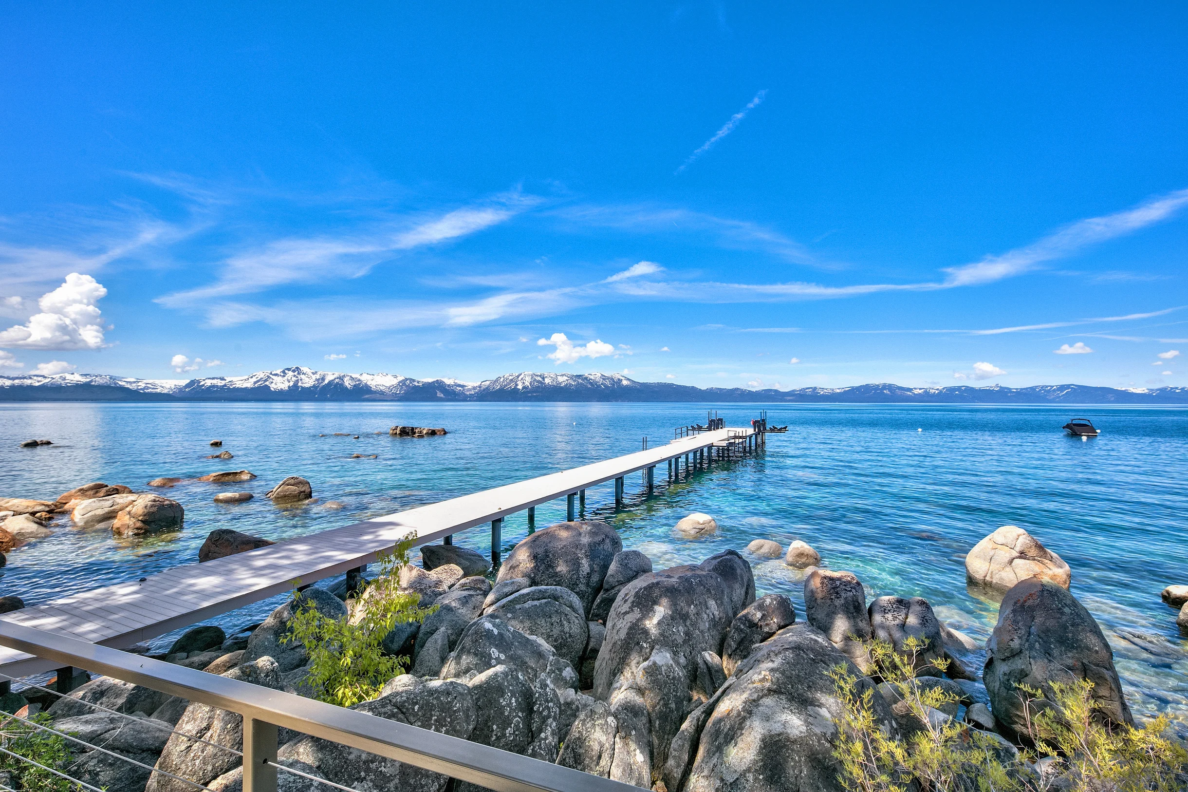 Lake Tahoe lakefront Home of the Stars Lx96 #121